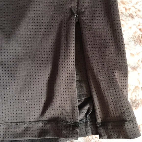 **SOLD** Brown Lolë Tennis Skort - Picture 7 of 8